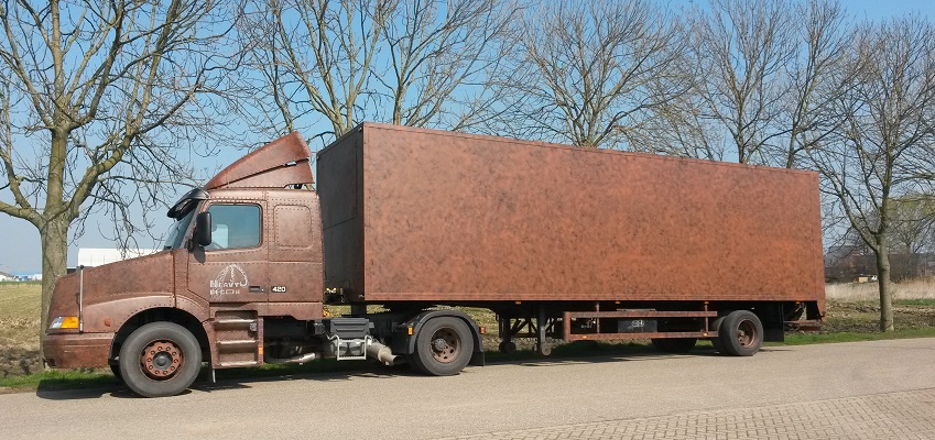 https://www.heavydecor.nl/images/Transportvoertuigen/Volvo-2.jpg